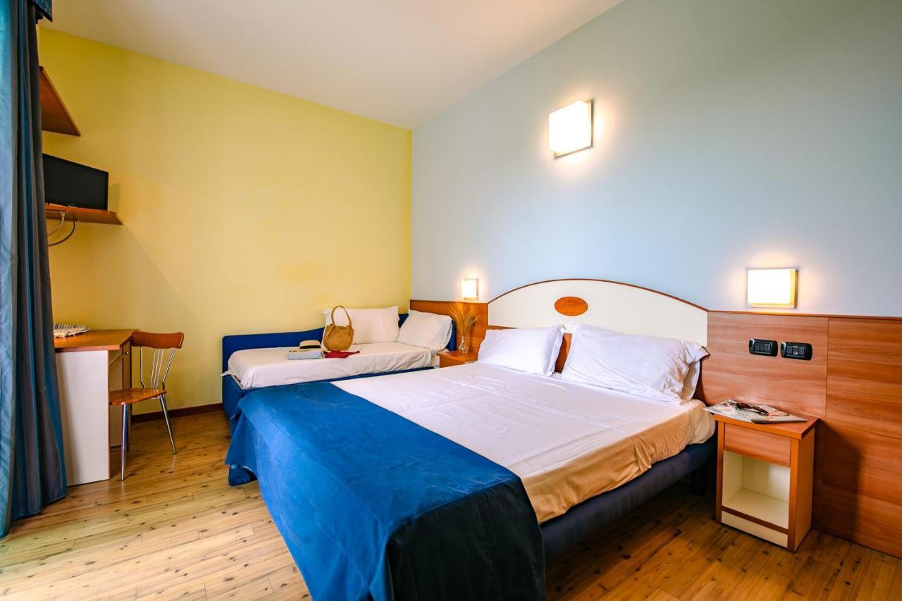 New Bristol Sport Hotel Cesenatico Eksteriør billede
